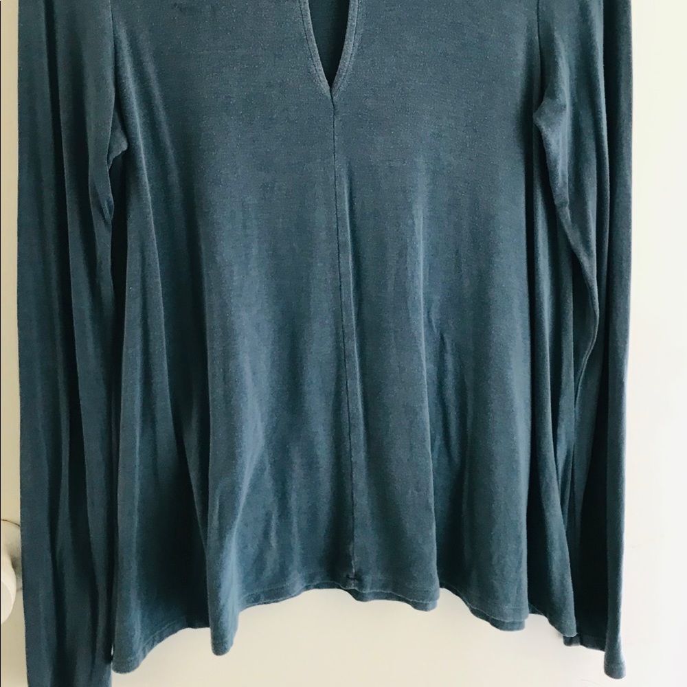 American Eagle soft N sexy top